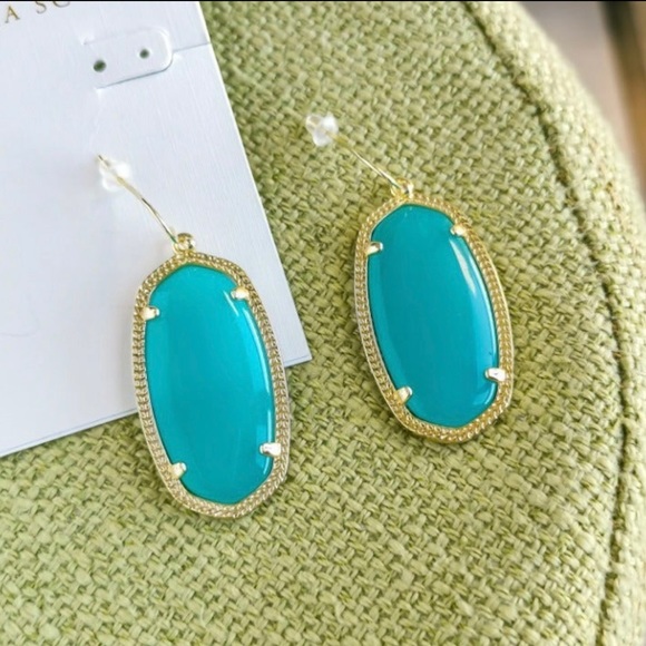 Kendra Scott Jewelry - NWOB Kendra Scott Elle turquoise green color earrings